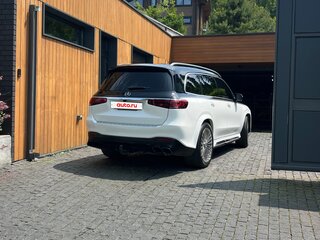 2020 Mercedes-Benz GLS 580 II (X167), чёрный, 9000000 рублей, вид 4