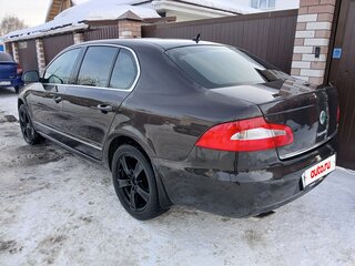 2010 Skoda Superb DSG II, коричневый, 891000 рублей, вид 2