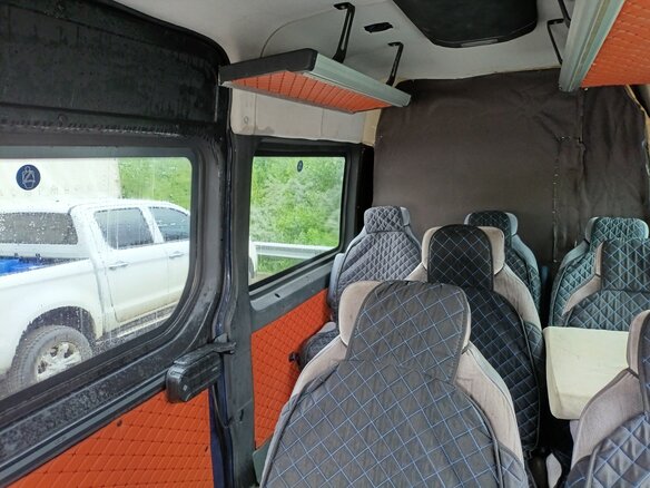 2010 Volkswagen Crafter, синий, 1900000 рублей - вид 16