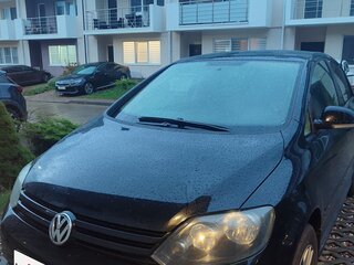 2010 Volkswagen Golf Plus II, чёрный, 780000 рублей, вид 3