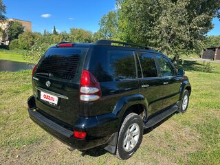 2008 Toyota Land Cruiser Prado 4-speed 120 Series Рестайлинг, чёрный, 2000000 рублей, вид 4