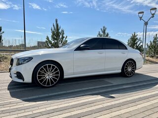 2017 Mercedes-Benz E-Класс 200 V (W213, S213, C238), белый, 2800000 рублей, вид 5