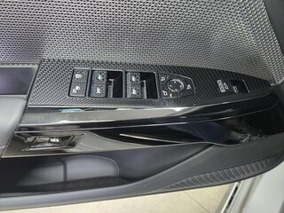 2026 BMW 7 серии 740d xDrive VII (G70), белый, 12590000 рублей, вид 3