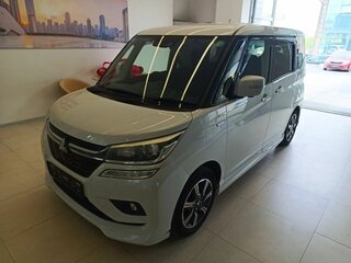 Mitsubishi Delica D:2 II