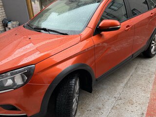 2018 Lada (ВАЗ) Vesta SW Cross I, оранжевый, 910000 рублей, вид 2