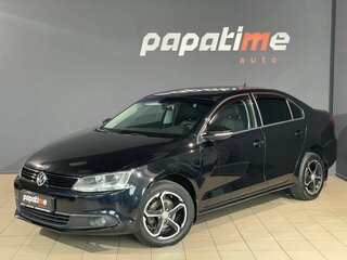 Volkswagen Jetta VI