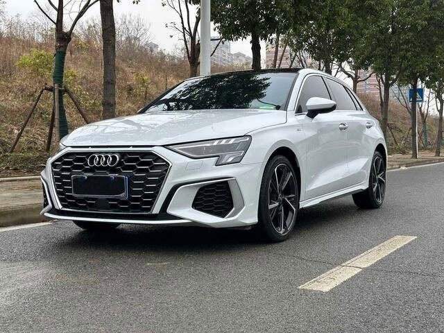Открыть фотографии: Audi A3 IV (8Y)