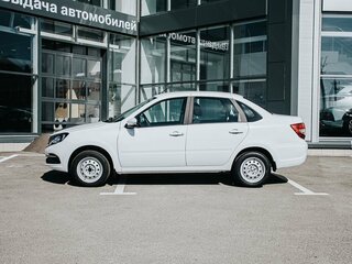 2026 Lada (ВАЗ) Granta I Рестайлинг, белый, 1068000 рублей, вид 5