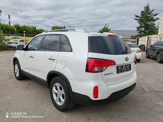 2018 Kia Sorento II Рестайлинг, белый, 1899000 рублей, вид 4