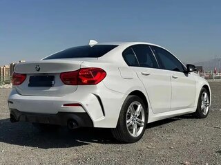 2022 BMW 1 серии 120i III (F52) Рестайлинг, белый, 1917007 рублей, вид 4