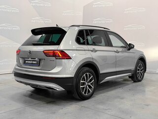 2019 Volkswagen Tiguan Allspace II, серебристый, 3400000 рублей, вид 4