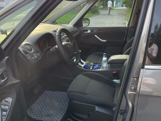 2011 Ford Galaxy II Рестайлинг, коричневый, 1650000 рублей, вид 5