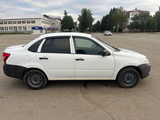 2017 Lada (ВАЗ) Granta I, белый, 420000 рублей, вид 3