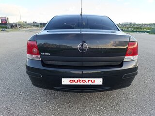 2012 Opel Astra H Рестайлинг, чёрный, 610000 рублей, вид 4