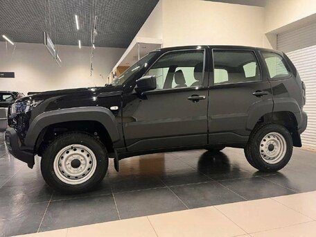 2026 Lada (ВАЗ) Niva Travel I Рестайлинг, чёрный, 1419000 рублей, вид 4
