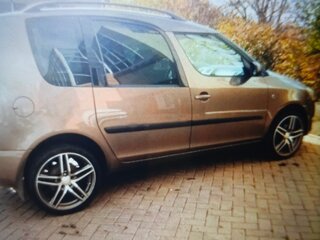 2012 Skoda Roomster I Рестайлинг, коричневый, 655000 рублей, вид 2