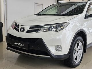 2014 Toyota RAV4 IV (XA40), белый, 1990000 рублей, вид 3