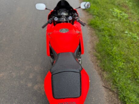 2005 Honda CBR 600RR, оранжевый, 427000 рублей, вид 5