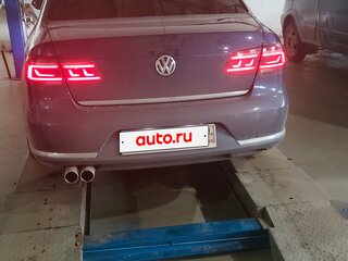 2011 Volkswagen Passat B7, синий, 850000 рублей, вид 3