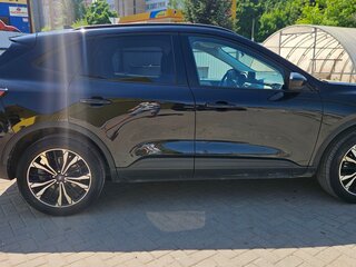2022 Ford Escape IV, чёрный, 2600000 рублей, вид 2
