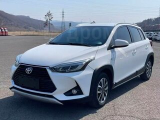 2023 Toyota Yaris L X XP150 Рестайлинг, белый, 1855000 рублей, вид 3