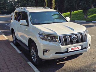 2010 Toyota Land Cruiser Prado 150 Series, белый, 3000000 рублей, вид 3