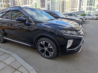 2020 Mitsubishi Eclipse Cross I, чёрный, 2000000 рублей, вид 1