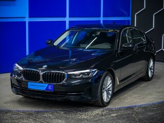 2021 BMW 5 серии 520i VII (G30/G31/G38) Рестайлинг, чёрный, 4700000 рублей, вид 2