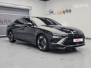 2023 Hyundai Sonata VIII (DN8) Рестайлинг, чёрный, 1830069 рублей, вид 4