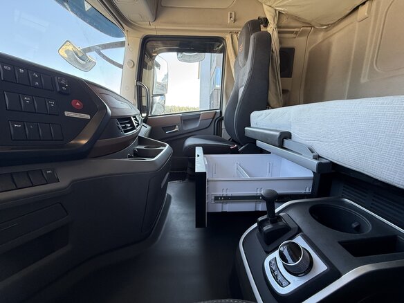 2024 Dongfeng GX, белый - вид 18