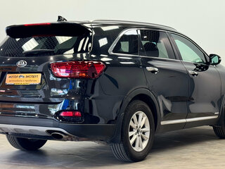 2019 Kia Sorento III Prime Рестайлинг, чёрный, 2250000 рублей, вид 4