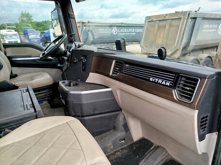 2023 Sinotruk Sitrak C7H MAX, красный, 3626030 рублей, вид 5