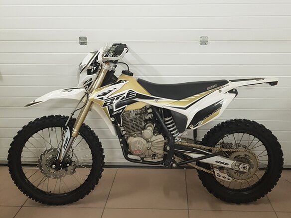 2021 BSE Z3, белый, 145000 рублей
