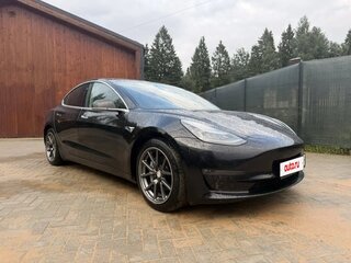 2018 Tesla Model 3 Long Range I, чёрный, 2680000 рублей, вид 1