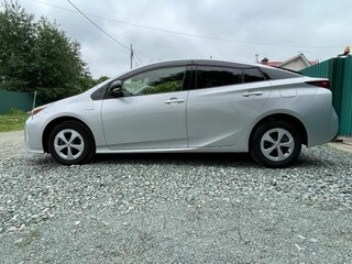 2019 Toyota Prius PHV ZVW52 Prime IV (XW50), серебристый, 1650000 рублей, вид 3