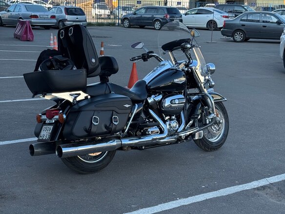 2018 Harley-Davidson Road King, чёрный, 1600000 рублей - вид 5