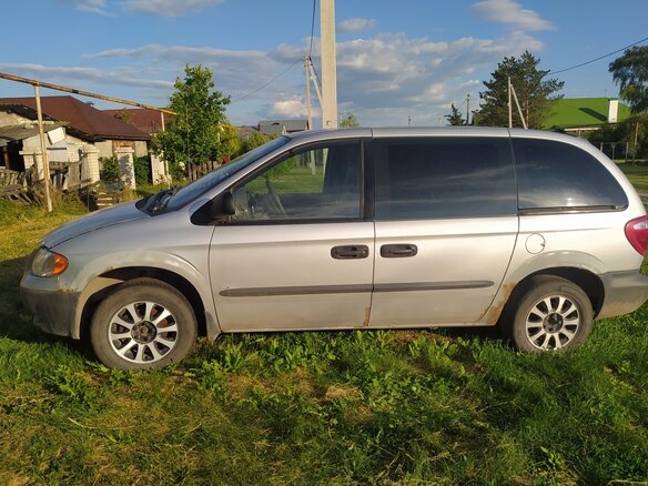 2003 Dodge Caravan 4-speed IV, серый, 400000 рублей - вид 9