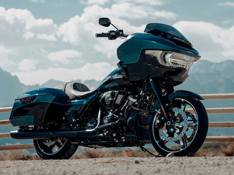 2026 Harley-Davidson Road Glide, голубой, 4890000 рублей, вид 1