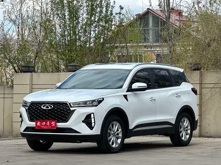 Открыть фотографии: Chery Tiggo 7 Plus I