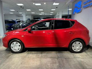 2012 SEAT Ibiza IV, красный, 730000 рублей, вид 5