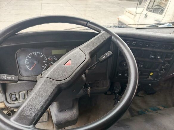 2015 КамАЗ 65116, жёлтый, 1500000 рублей - вид 10