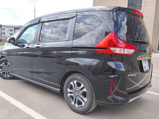 2020 Honda Freed II Рестайлинг, чёрный, 1920000 рублей, вид 4
