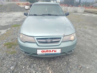 2008 Daewoo Nexia I Рестайлинг, зелёный, 140000 рублей, вид 1