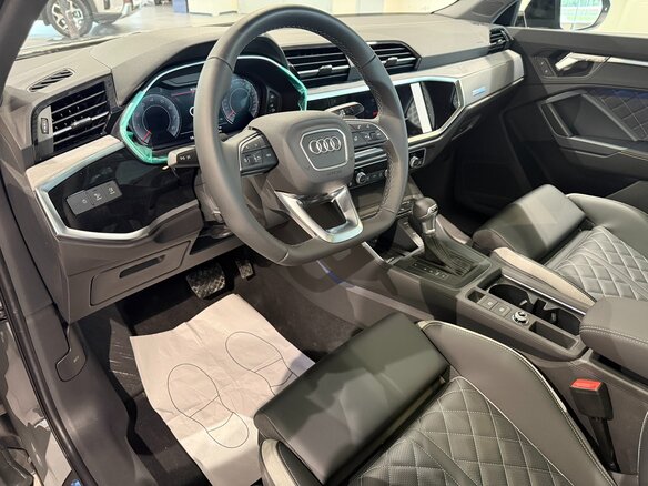 2026 Audi Q3 35 TFSI II (F3), серый, 4200000 рублей - вид 6
