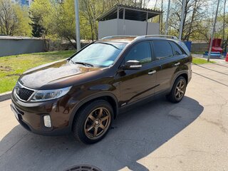 2014 Kia Sorento II Рестайлинг, коричневый, 1750000 рублей, вид 1