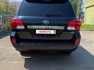 2012 Toyota Land Cruiser 200 Series Рестайлинг 1, чёрный, 4000000 рублей, вид 4