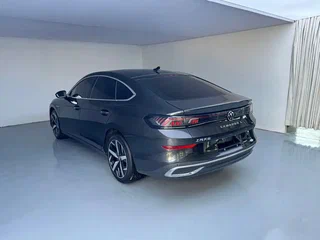 2022 Volkswagen Lamando I Рестайлинг, серый, 1940000 рублей, вид 4