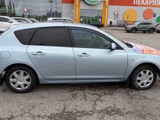 2006 Mazda 3 I (BK) Рестайлинг, серебристый, 375000 рублей, вид 2