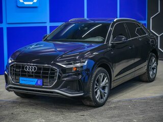 2020 Audi Q8 55 TFSI I (4M), чёрный, 5500000 рублей, вид 2