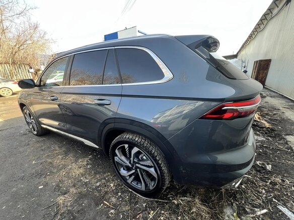 2023 Geely Monjaro (Xingyue L) I, серый, 3675000 рублей - вид 5